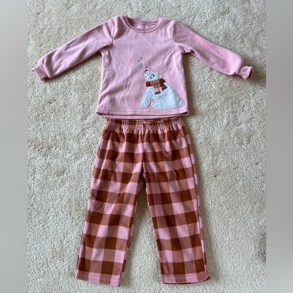 NEW CARTER’s Pajama Set 2T - Picture 1 of 3